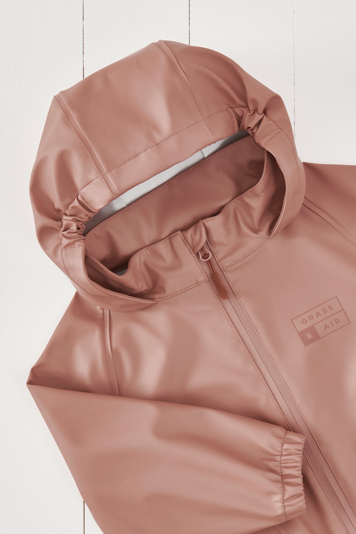 Grass & Air Rainster Coat