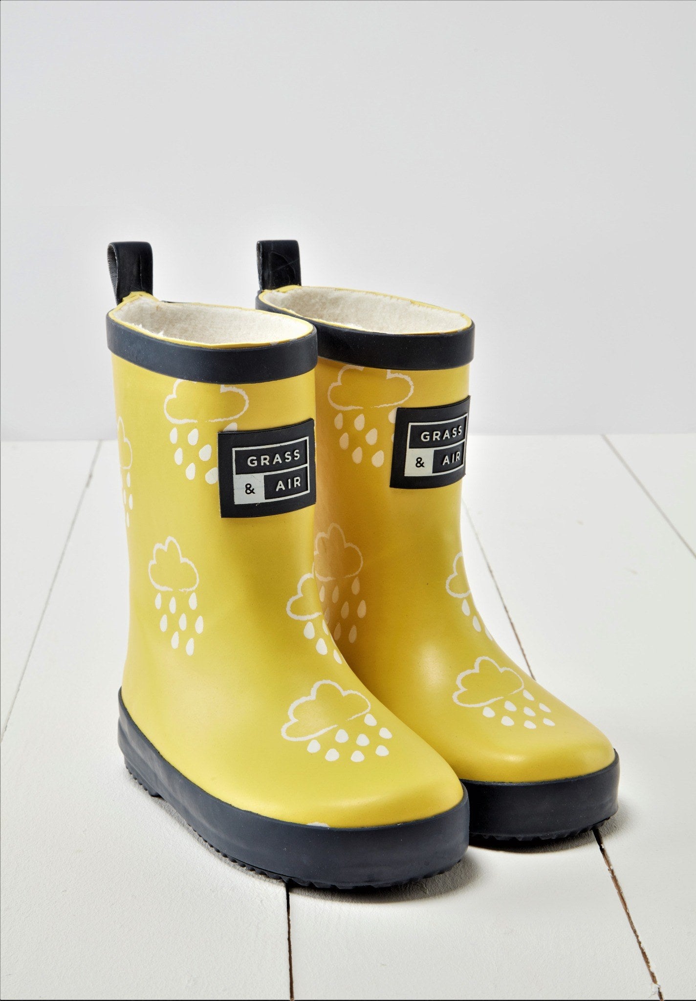 Grass & Air Kids Colour-Revealing Wellies