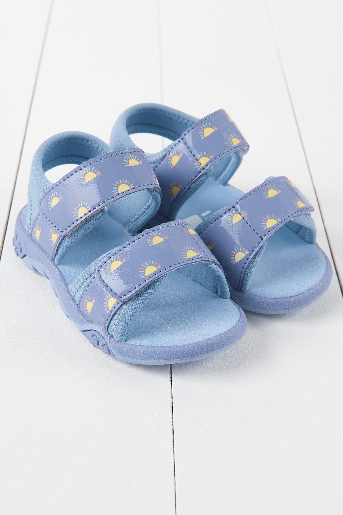 Grass and Air lavendar colour changing kids sandals